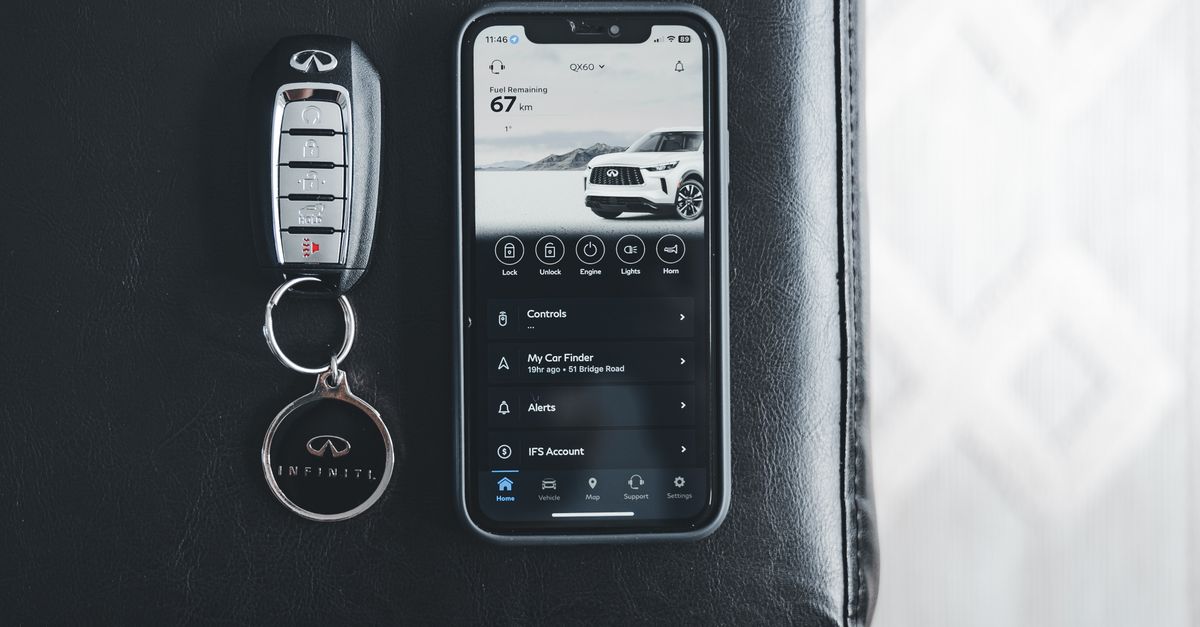 Nissan car key fob — Brooklyn Atlantic 24 Hour Locksmith