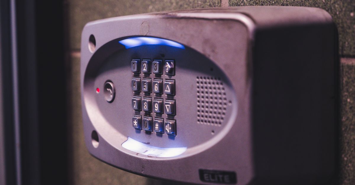 Smart Lock Not Responding Help — Brooklyn Atlantic 24 Hour Locksmith