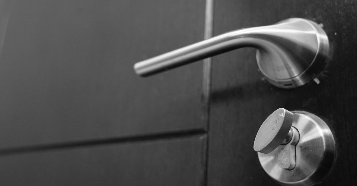 locksmith service technician — Brooklyn Atlantic 24 Hour Locksmith